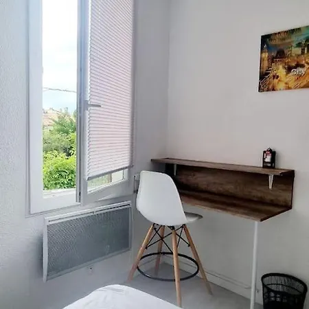 Apartment Grand Studio 300m Gare Manosque